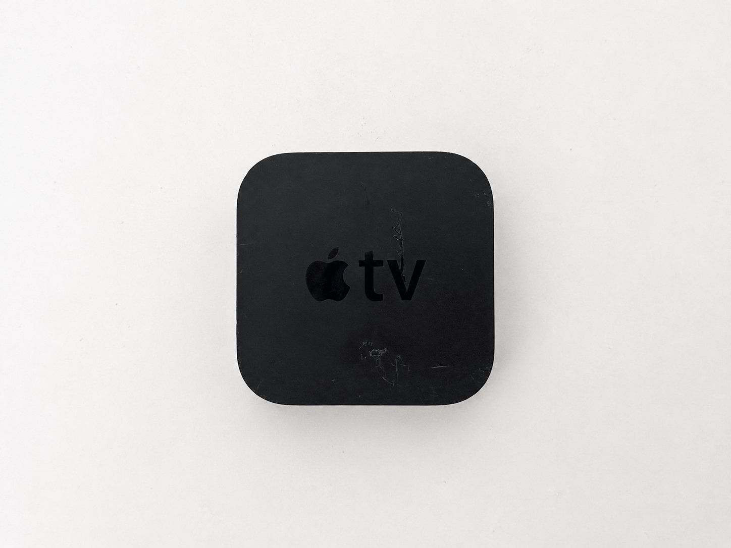 Apple Sistemi audio & multimediali: Apple TV (A1378) + Fernbedienung + Stromkabel – Usato da Zürich venduto da ThiIo 2