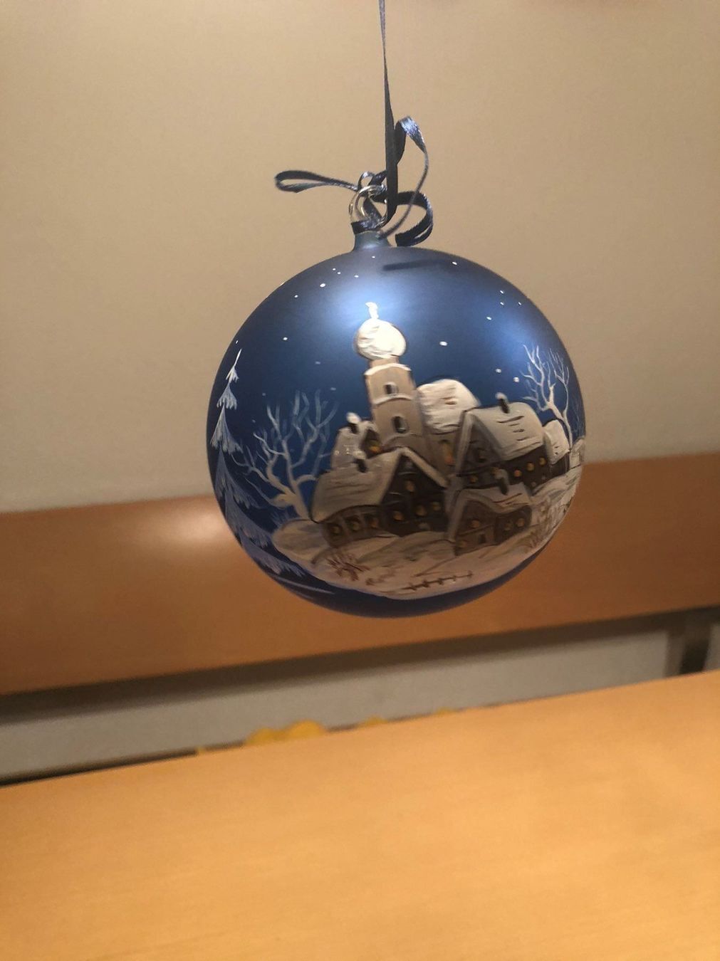 Tutte le decorazioni: Weihnachtskugel – Usato da Gamprin venduto da Minabal