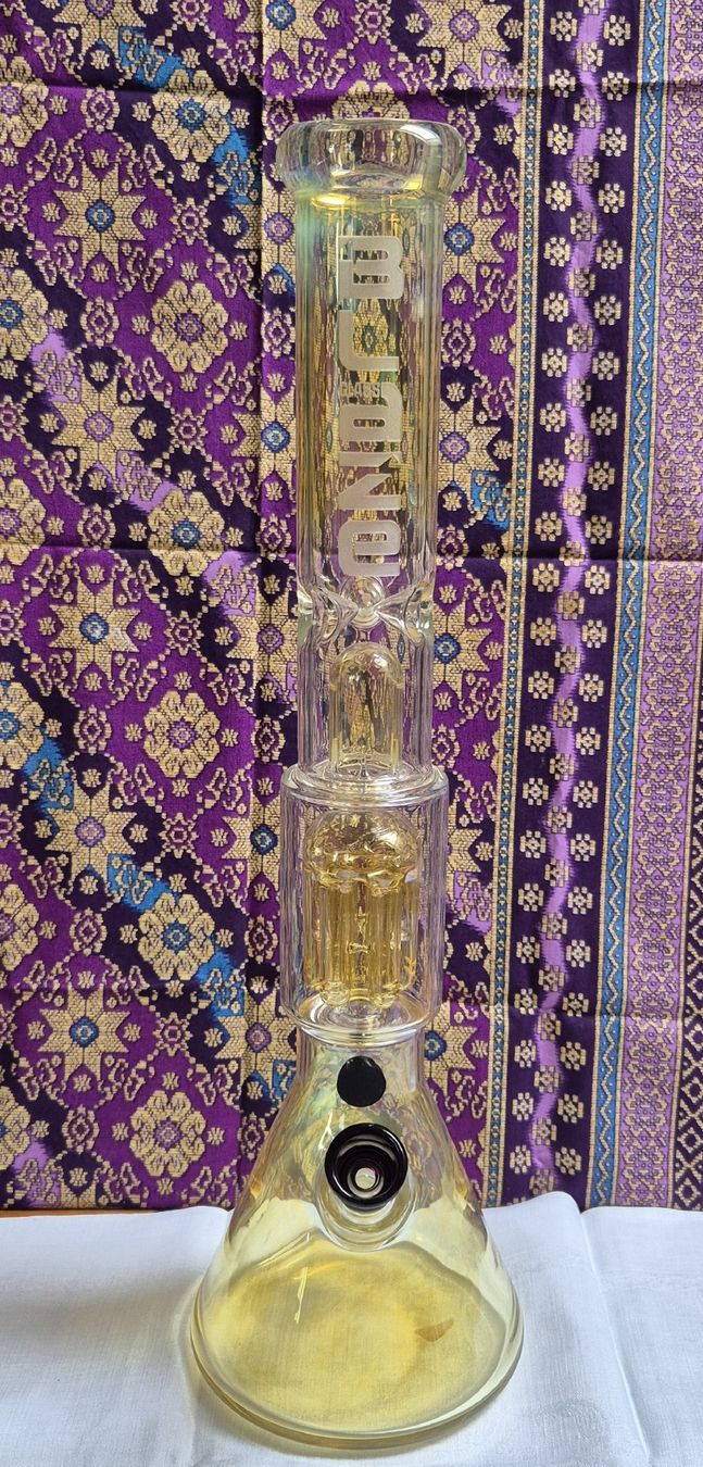 Narghilé: Glas Bong mit Diffusor - neuwertig - 50cm hoch! – Nuovo e nell'imballaggio originale da Höfen b. Thun venduto da enr_7xsd 2