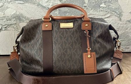 Michael Kors Weekender Reisetasche, Braun mit Schulterriemen