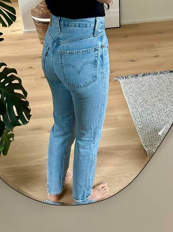 Jeans: Levi's 501 hellblau W24 L30 – Usato da Zürich venduto da abh_7bb5 4