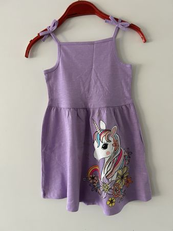 Schönes Kleid Gr. 92, Neu