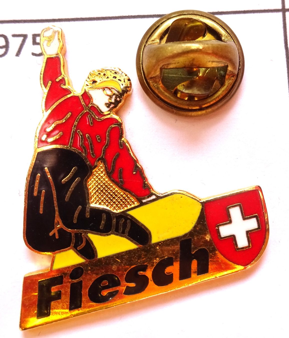 Placchette & Badge: Pin FIESCH Schweiz – Usato da Utzenstorf venduto da BUtter81