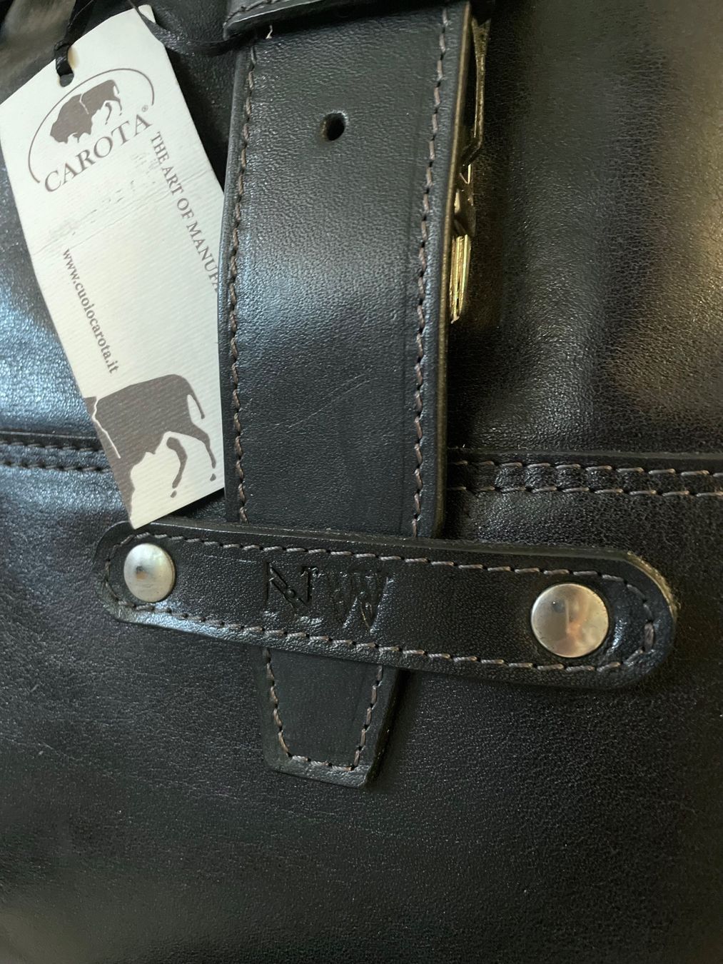 Rucksäcke: Rucksack. Leder. Handgefertigt. Neu – Neu und originalverpackt aus Basel von nic_6l52 3