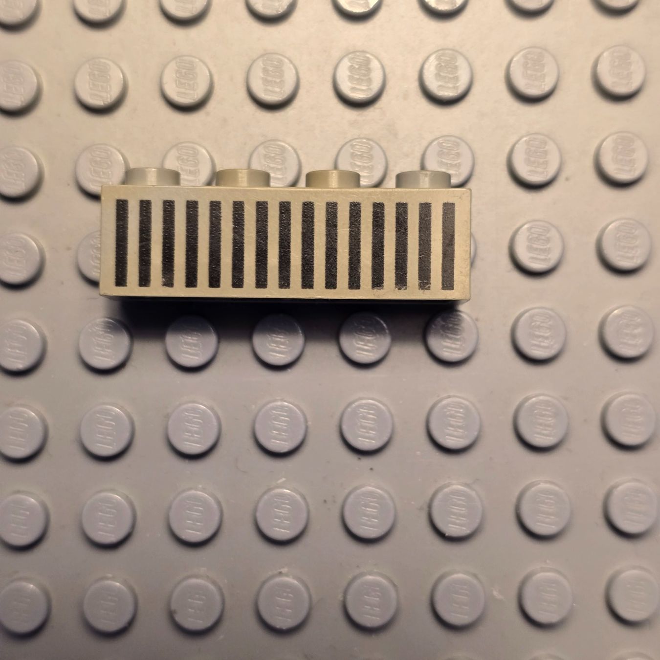 Lego Kit di costruzioni: Lego System Space Stein (3010p04) hellgrau – Usato da Basel venduto da Swi-7621