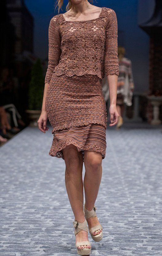 Cover & Protezioni schermo: Odd Molly Strick Pullover Crochet handgehäkelt 3 M zu Nile – Usato da St. Gallen venduto da Hereplaysmusic 7