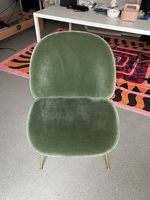Gubi Beetle Lounge Chair Samt Grün