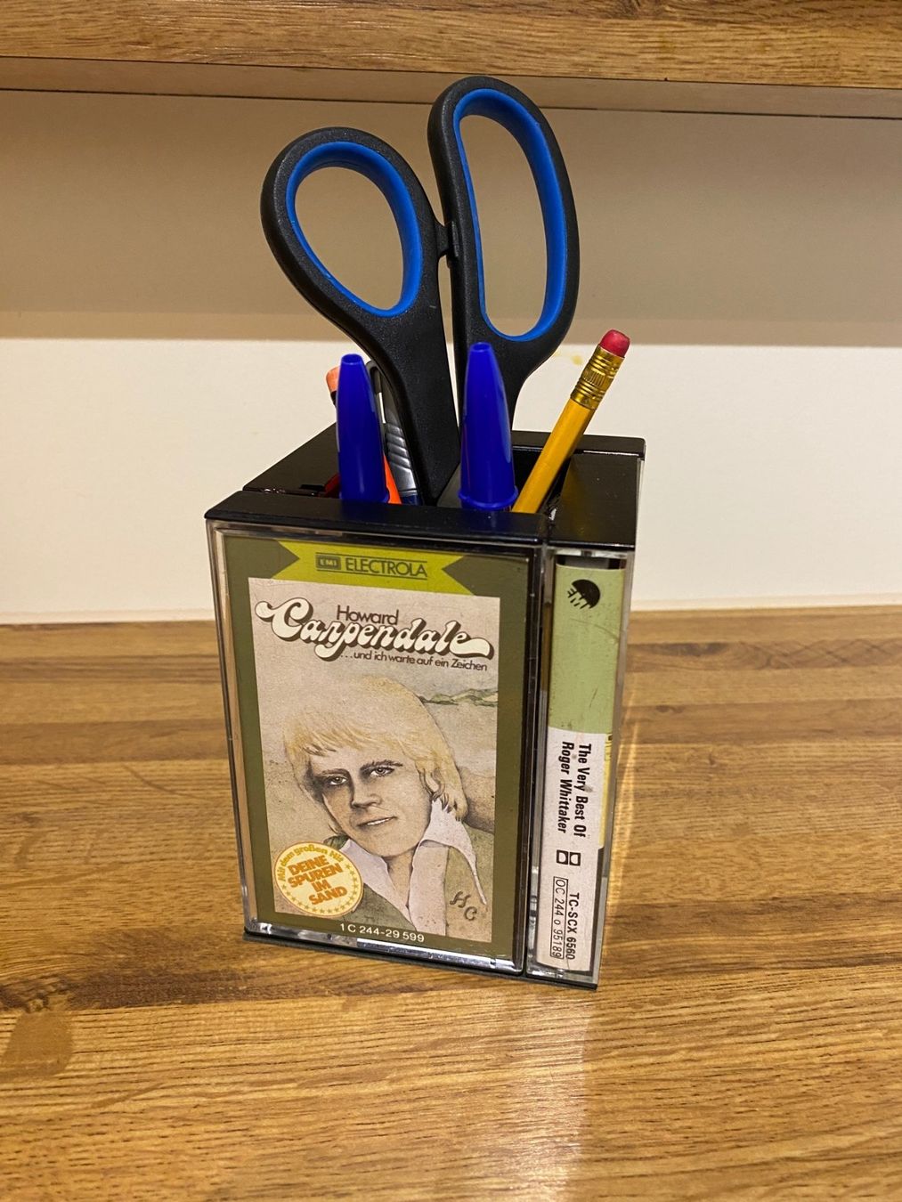 Musicassette: Retro Stift/Schreib Behälter – Usato da Basel venduto da VinylLover68 2