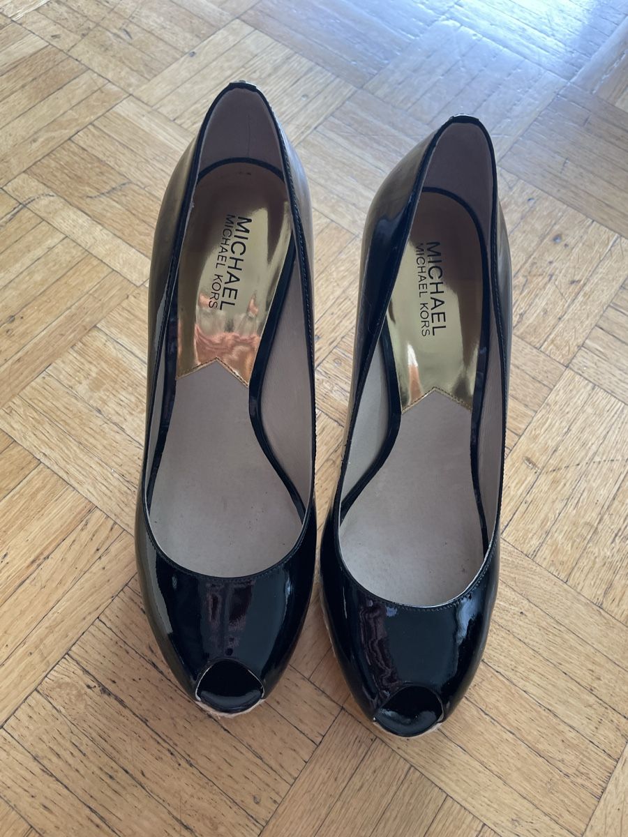 Scarpe da donna: Escarpins Michael Kors vernis 40 – Nuovo (secondo la descrizione) da Lausanne venduto da ali_6gwv 1