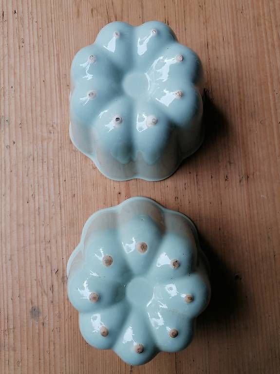 Tous les DVDs: 2x blaue seltene Rössler Pudding Form – D'occasion à Binningen par Smile-46 3