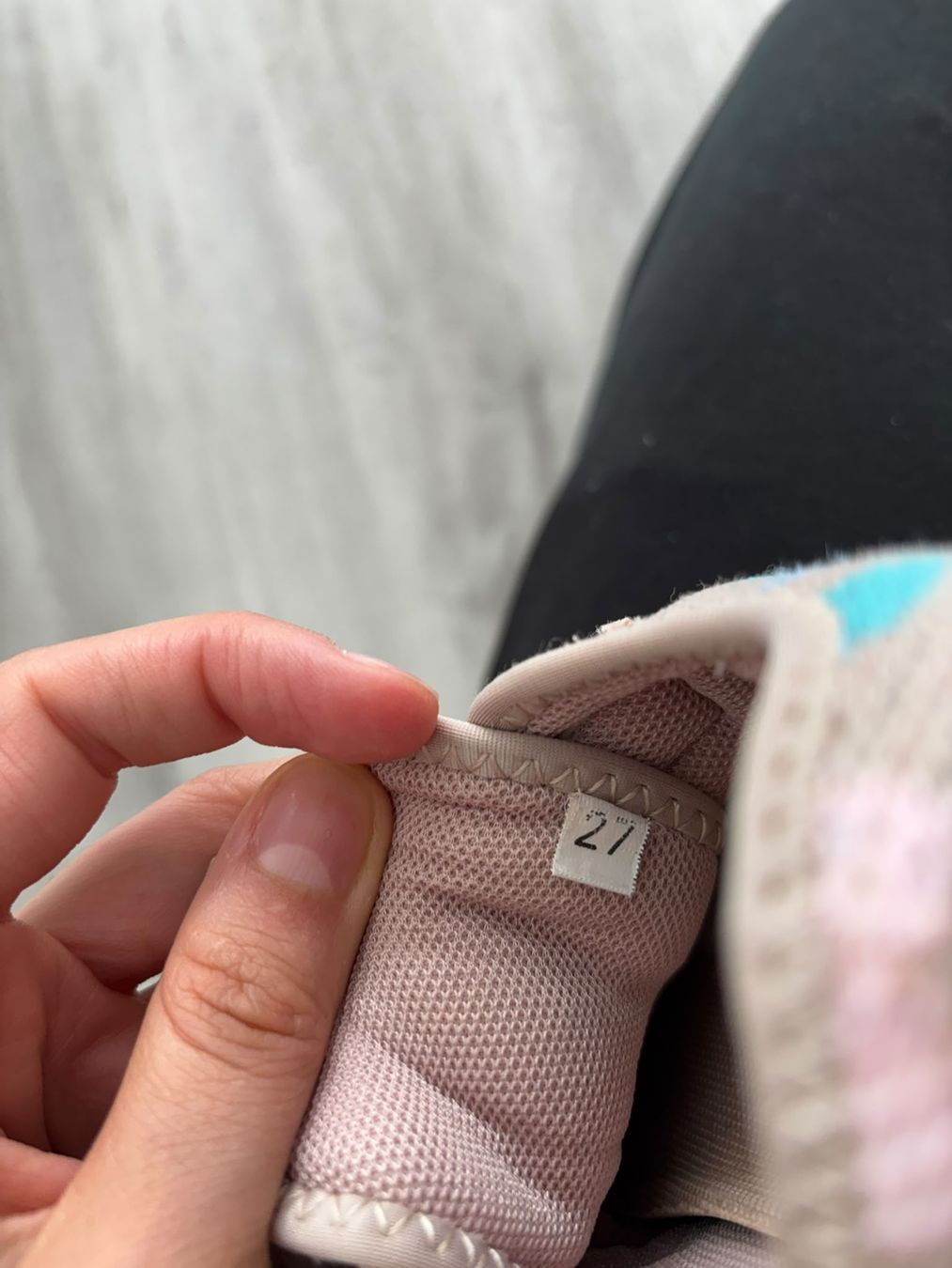 Scarpe per ragazzi: Kindersneaker Gr 27 – Usato da Hochfelden venduto da rub_rnw5 6