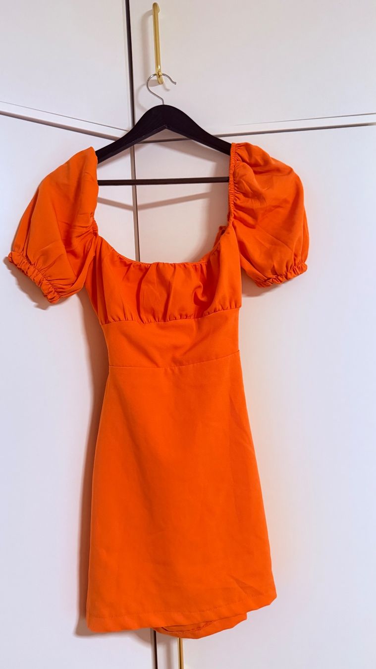 Vestiti: Damen Kleid orange Grösse S neuwertig – Usato da Grenchen venduto da Raluca29