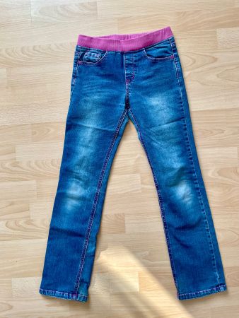 Bequeme Jeans für Mädchen, Grösse 140