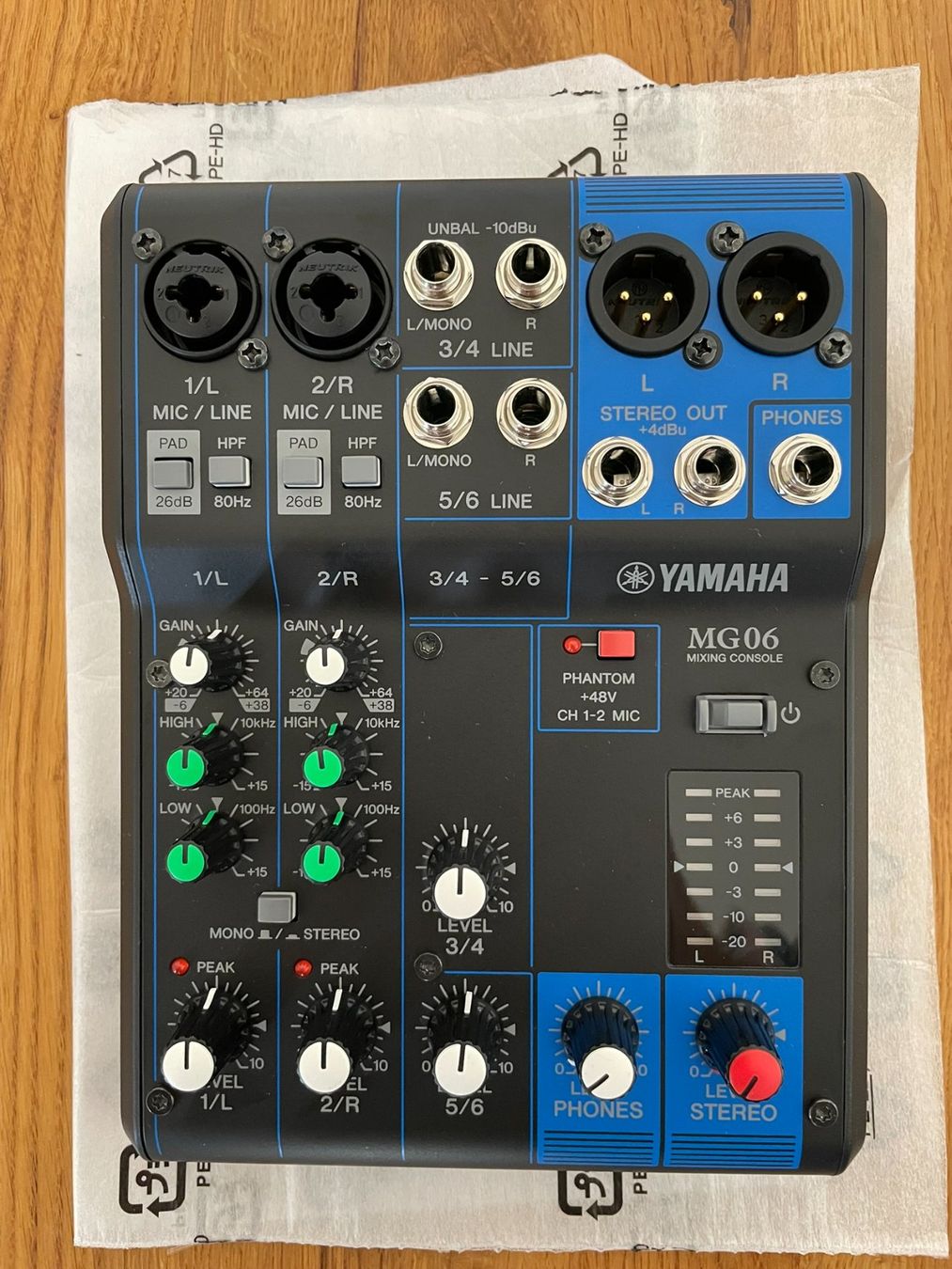 Yamaha Console di mixaggio: Yamaha MG06 6-Kanal-Mischpult – Usato da Spiez venduto da Schoggihas90 2