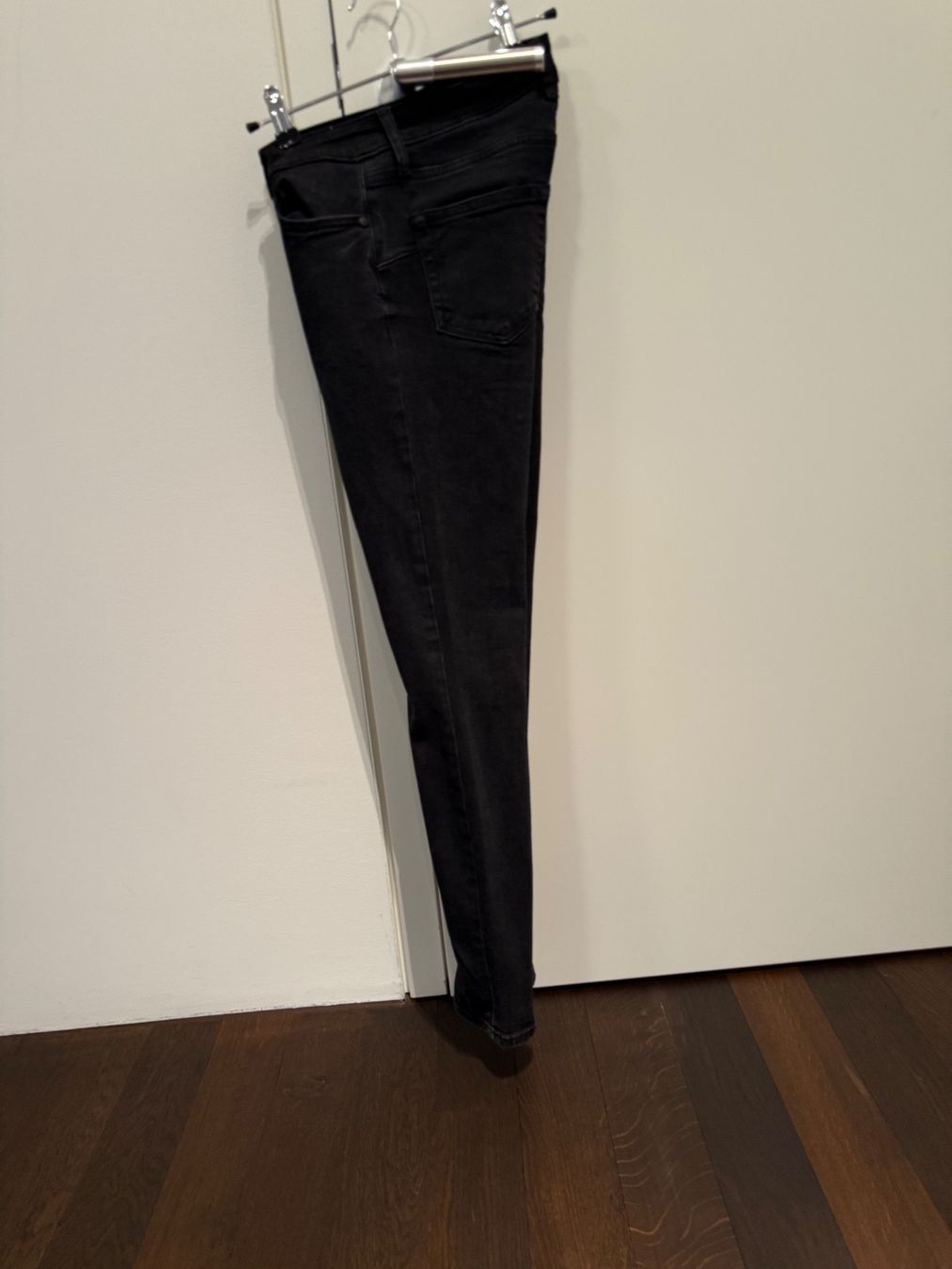 Zara Jeans: Zara Jeans Gr.34 – Usato da Balzers venduto da Lissi57 4