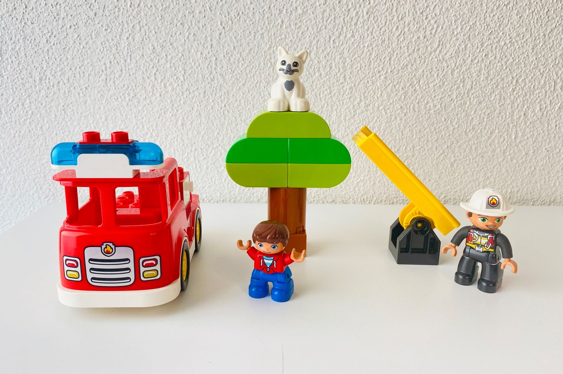 Lego Kit di costruzioni: Lego Duplo 10901 Feuerwehrauto – Usato da Mellingen venduto da Lapequenita 2