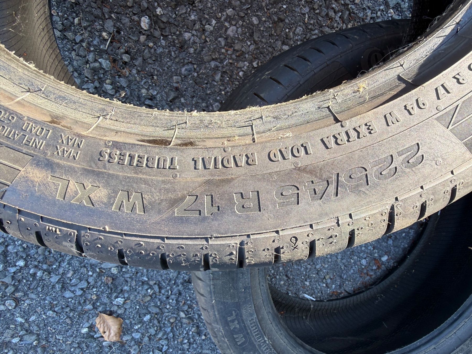 Continental Pneus & Roues: 225/45R17 Continental – D'occasion à Ennetbürgen par MikeN03 1