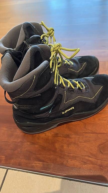 Scarpe per ragazzi: Winterschuhe  – Usato da Hinwil venduto da zartli 1