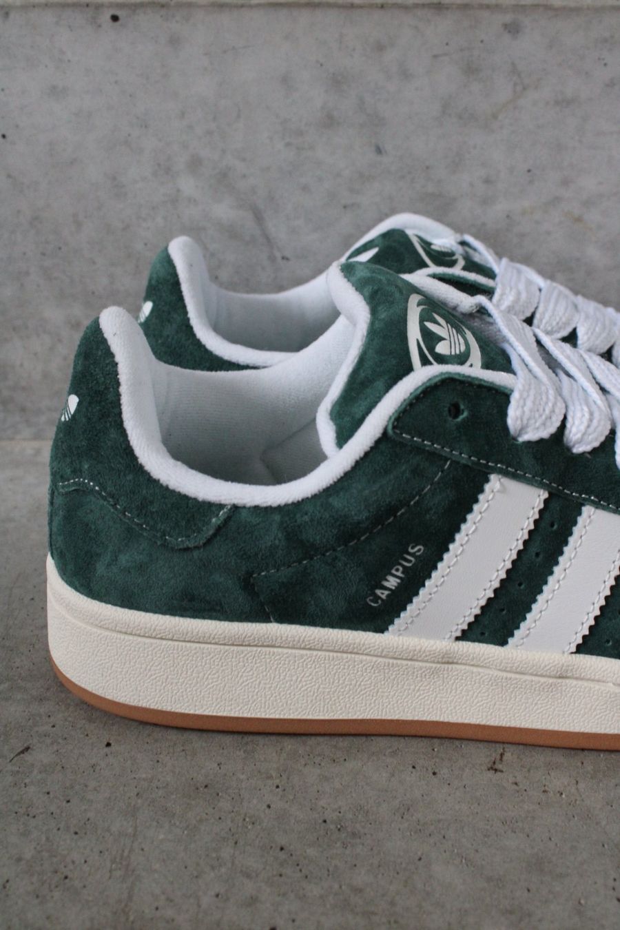 Adidas Scarpe da uomo: Adidas Campus 00s Sneakers – Nuovo (secondo la descrizione) da St. Gallen venduto da look-twice 1