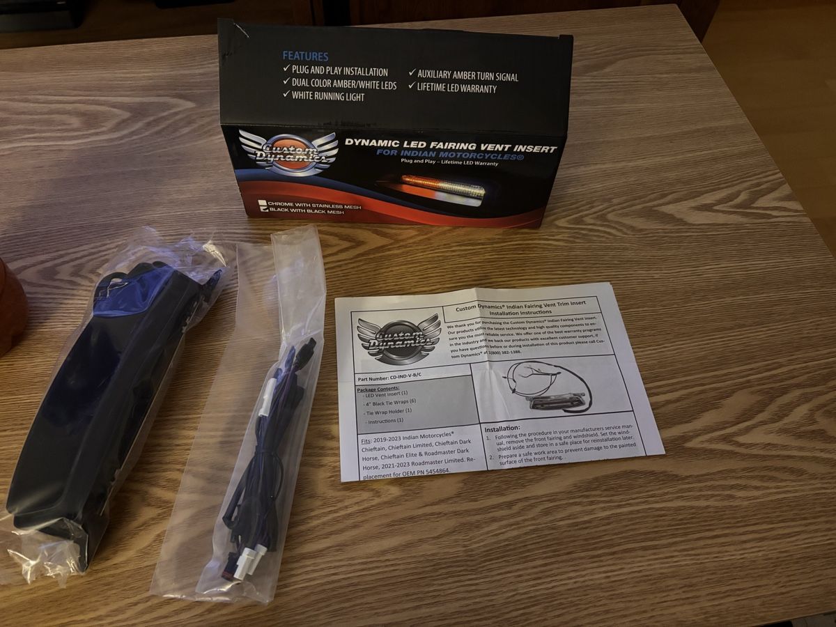 Tutti i ricambio per moto: LED Blinker Indian Chieftain Dynamisch weiss/gelb Set Neu! – Nuovo e nell'imballaggio originale da Rheinfelden venduto da Yann686 2
