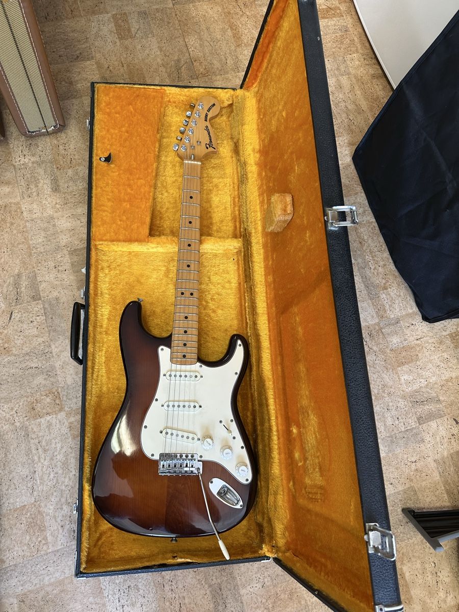 Strumenti musicali: Fernandes Stratocaster FST 70 1976 Burny custom – Usato da Tschierv venduto da Screamingwolfguitars 5
