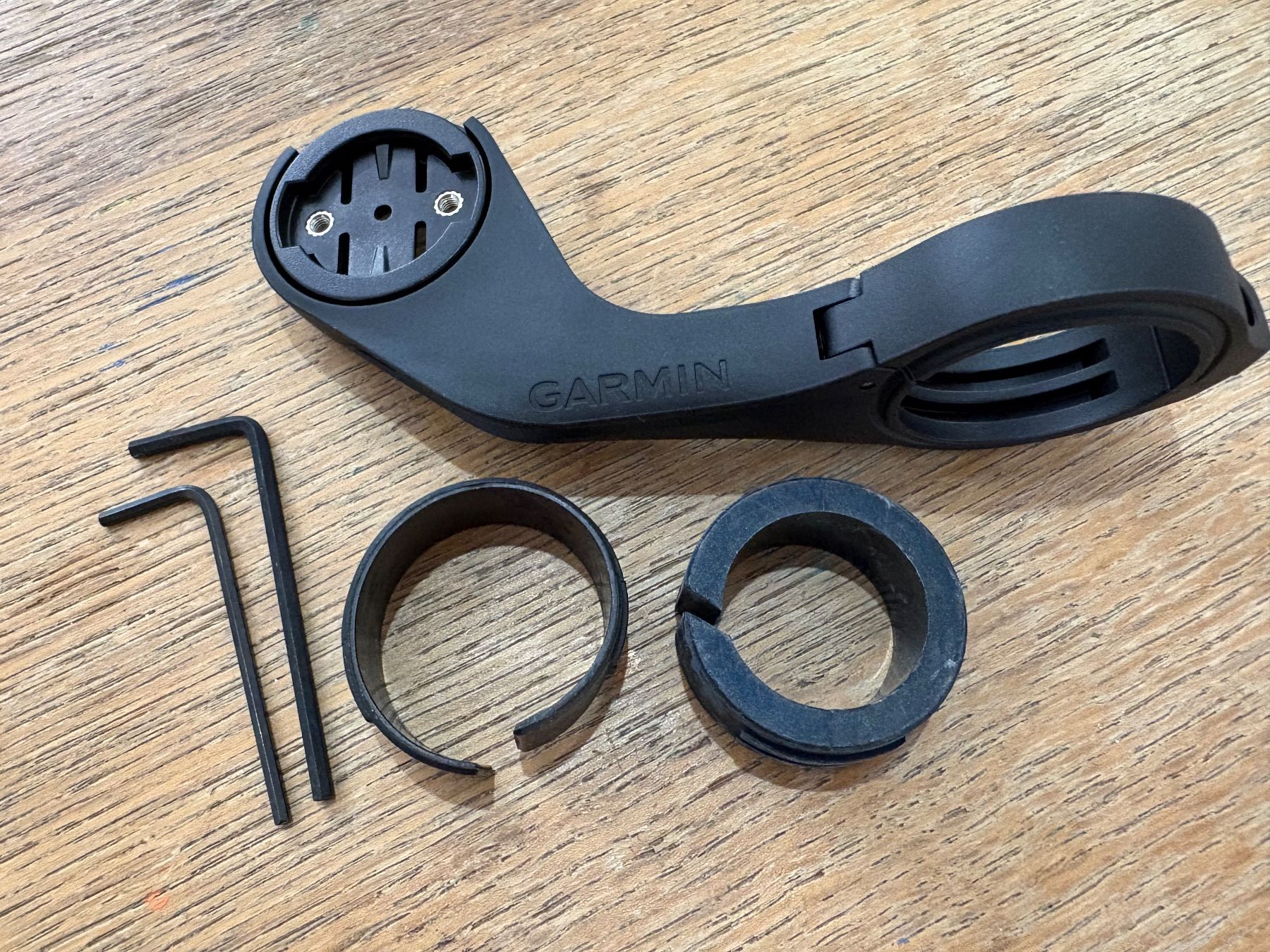 Garmin Supporti a parete: Support compteur vélo garmin – Usato da Versoix venduto da carlosmfb