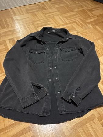 Jeanshemd, ideal auch als dünne Jacke