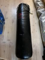 Powerzone Boxsack für Kampfsport Training mit Halterung