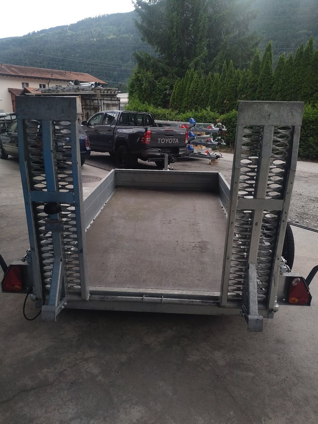 Saris Rimorchi: Baumaschinen Transportanhänger – Usato da Thusis venduto da MG85 4