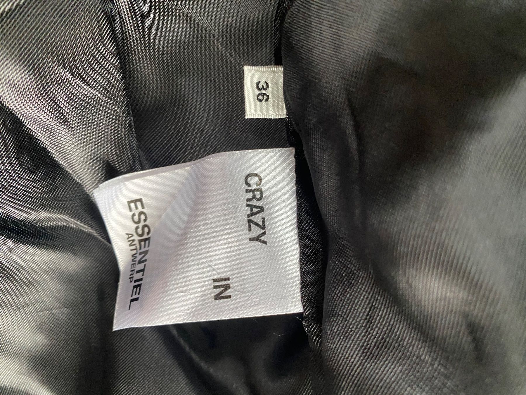 Essentiel Antwerp Cappotti: Regenmantel Essentiel Antwerp NEU – Nuovo (secondo la descrizione) da Chur venduto da simhofstr 5