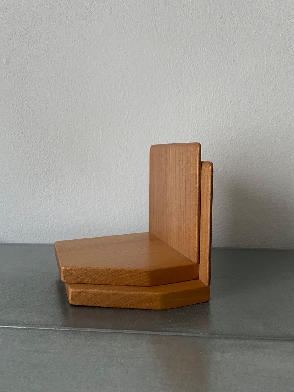 Sonstige Dekorationen & Accessoires: Midcentury Buch Stütze Buchhalter – Gebraucht aus Basel von Amechan.