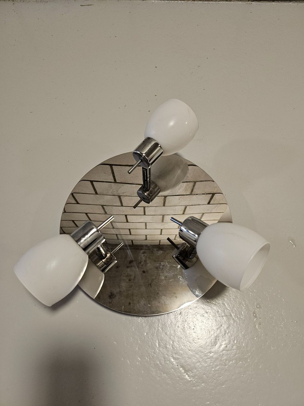 Lampadari & plafoniere: LED Lampe rund – Usato da Buchs SG venduto da Tscherfi