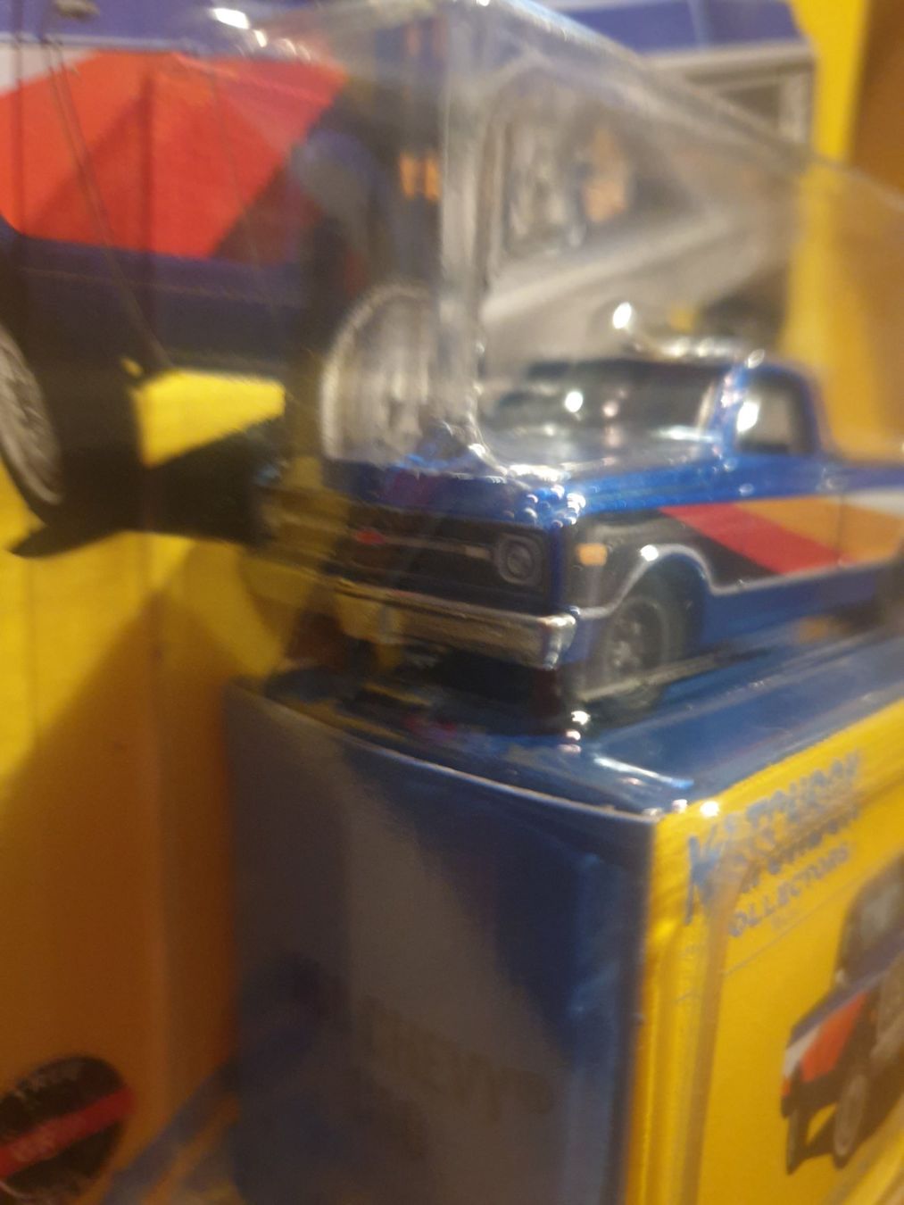 Matchbox Modellini d'auto: Matchbox 1968 CHEVY C10 – Nuovo e nell'imballaggio originale da Oftringen venduto da Rotor 4