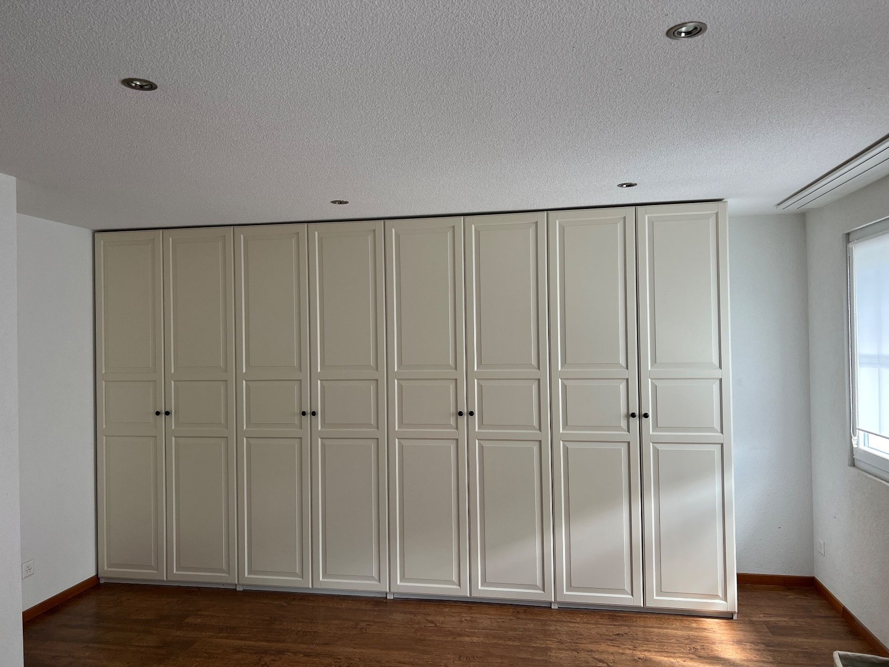 Ikea Armadi: Kleiderschrank weiss – Usato da Thürnen venduto da donvito677