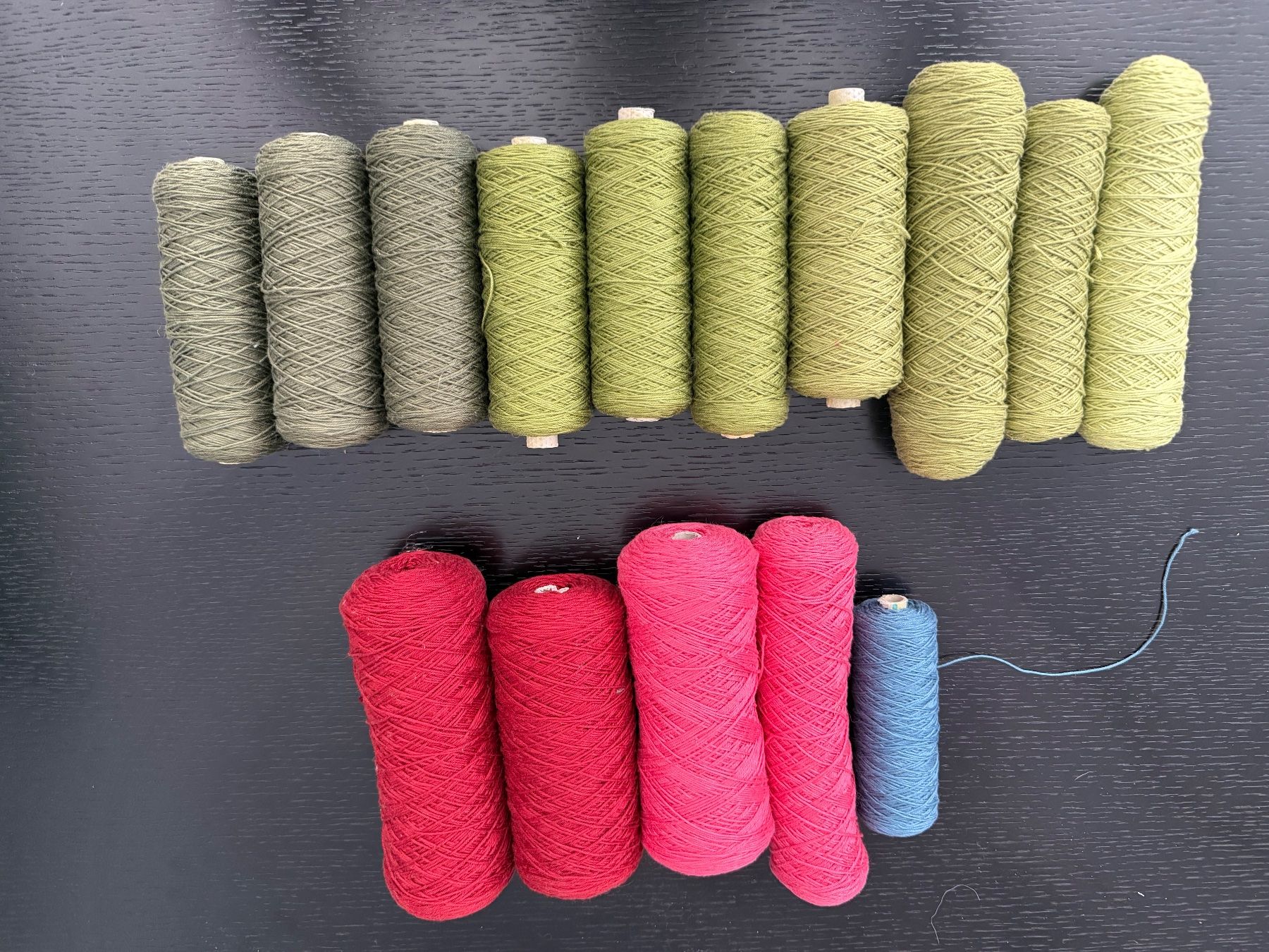 Métiers à tisser: Handarbeit Webmaterial – D'occasion à Bern par Khadi61