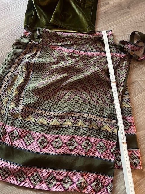 Massimo Dutti Gonne: Massimo Dutti - Seide Rock Gr 34/36/38 – Usato da Neerach venduto da romiping 5