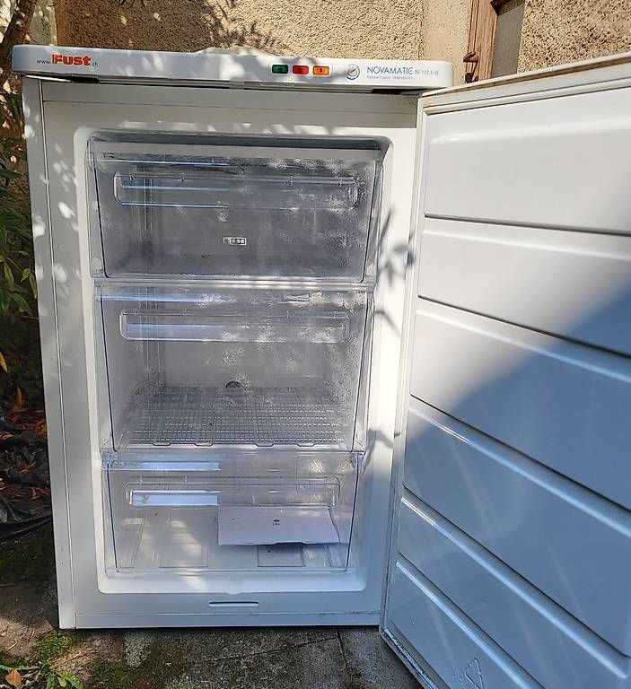 Congelatori: Congelatore pozzetto  – Usato da Sessa venduto da mau_lm9q 2