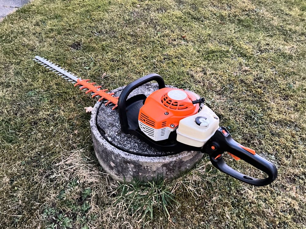 42+ Heckenschere Stihl Hs 82 R, Um insbesondere lange einsätze