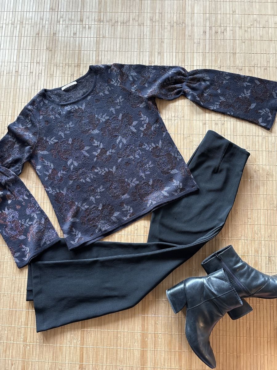 Pullover & Sweatshirts: Camaieu Glitzer Pullover, Gr. S, Blumenmuster – Neu (gemäss Beschreibung) aus Malters von Gisi80 1