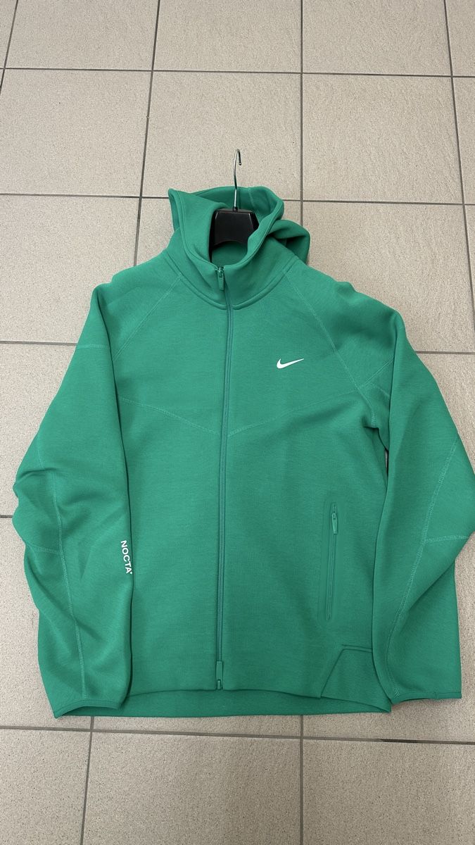 Nike Vestes: Nike Nocta Zipper – Neuf avec emballage d'origine à Buttwil par eph_tfn6
