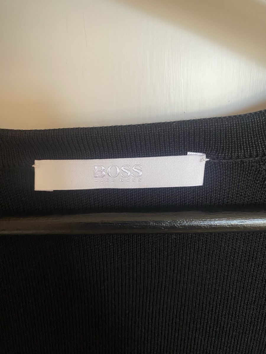 Giacche: Cardigan Hugo Boss – Usato da Winterthur venduto da leo_6zng 1