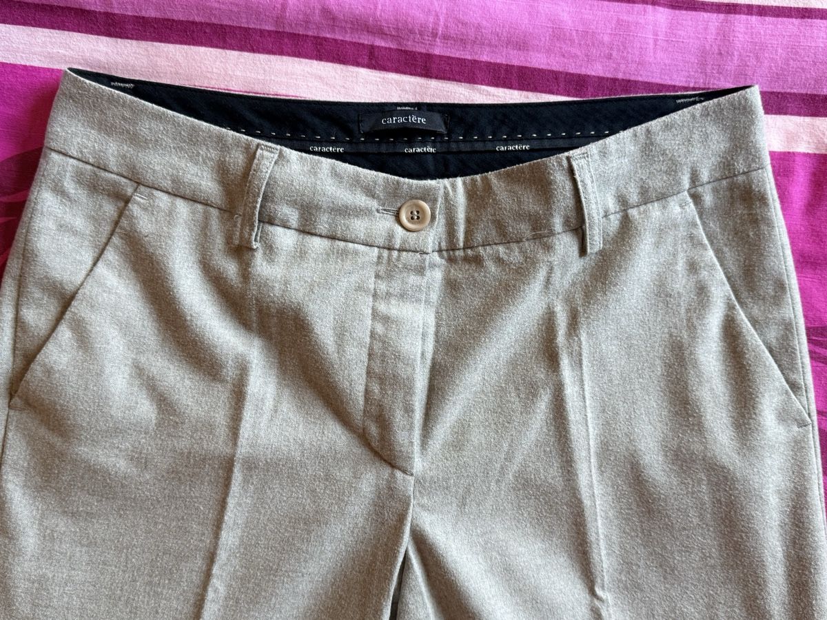 Pantalons: Pantaloni eleganti Caractère  – Neuf (Voir description) à Bellinzona par bul_mvy5 2