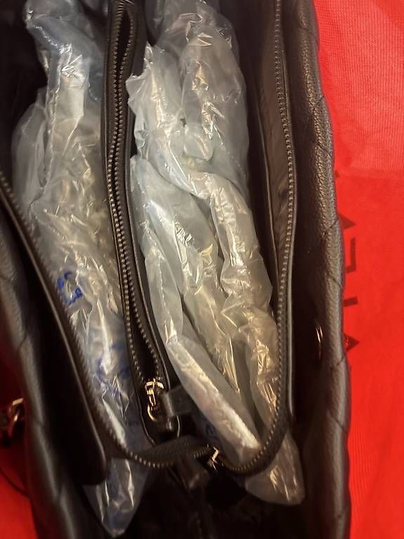 Sacs femmes: Valentino Tasche schwarz – Neuf avec emballage d'origine à Amriswil par Lissa12 2