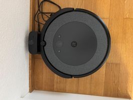 iRobot Roomba i7 Saugroboter - Top Zustand inkl. GARANTIE