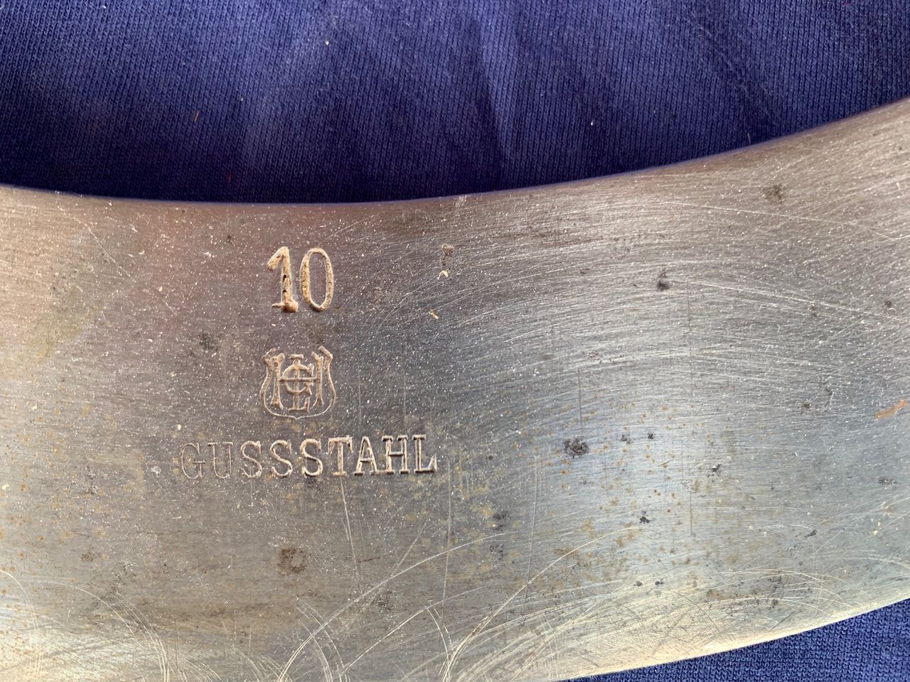 Posate: Wiegemesser aus Gusseisen – Usato da Oberrieden venduto da pet_n2c2 2