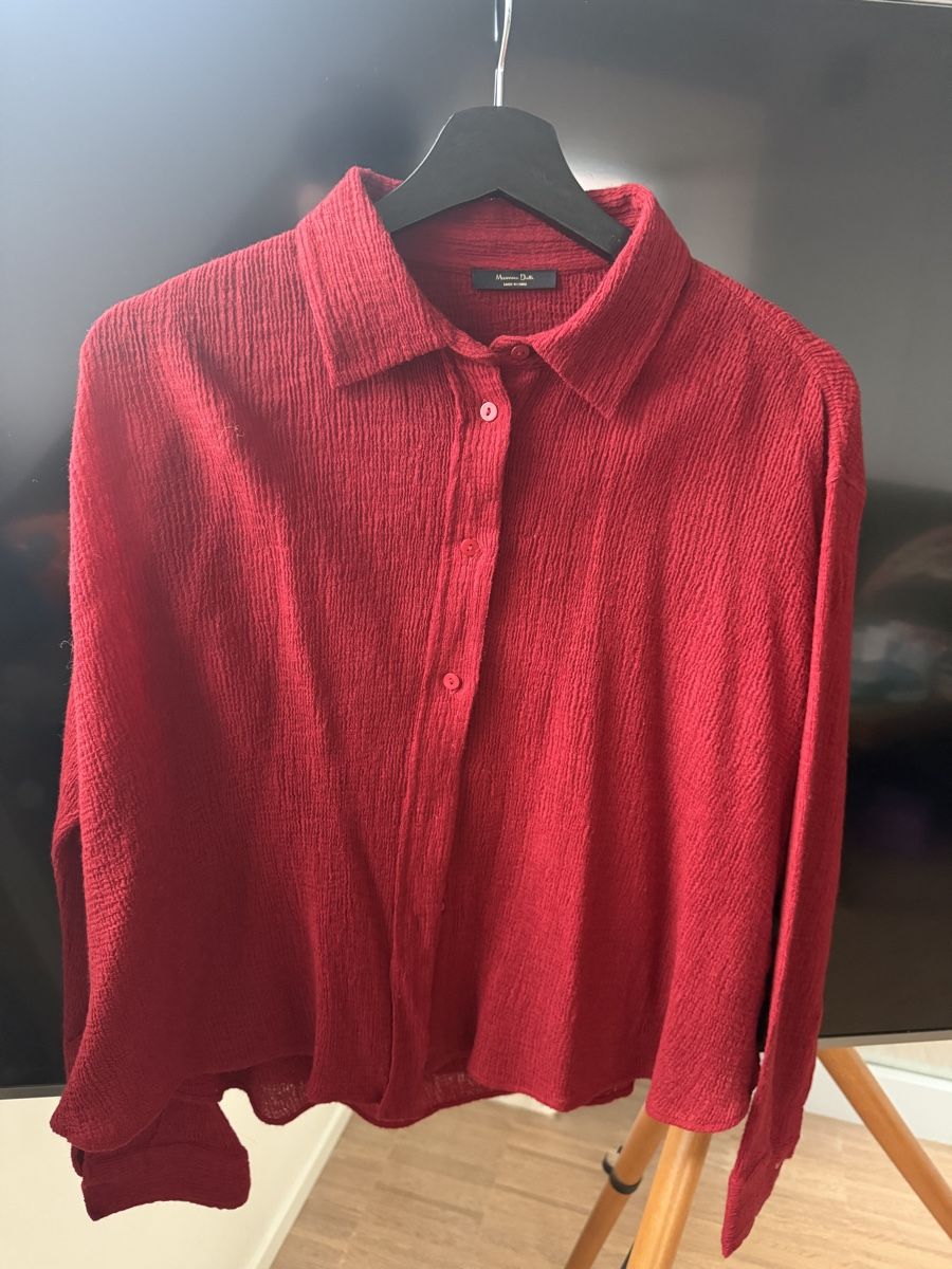 Massimo Dutti Blusen: Massimo Dutti Bluse rot Grösse S – Gebraucht aus zug von Inaar