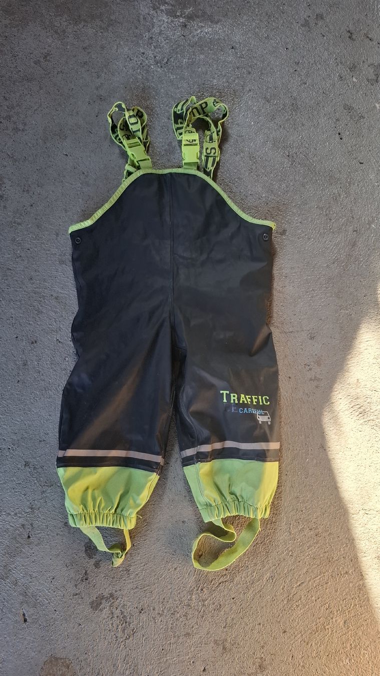 Hosen: Gefütterte Regenhose – Gebraucht aus Thundorf von MelaWagi