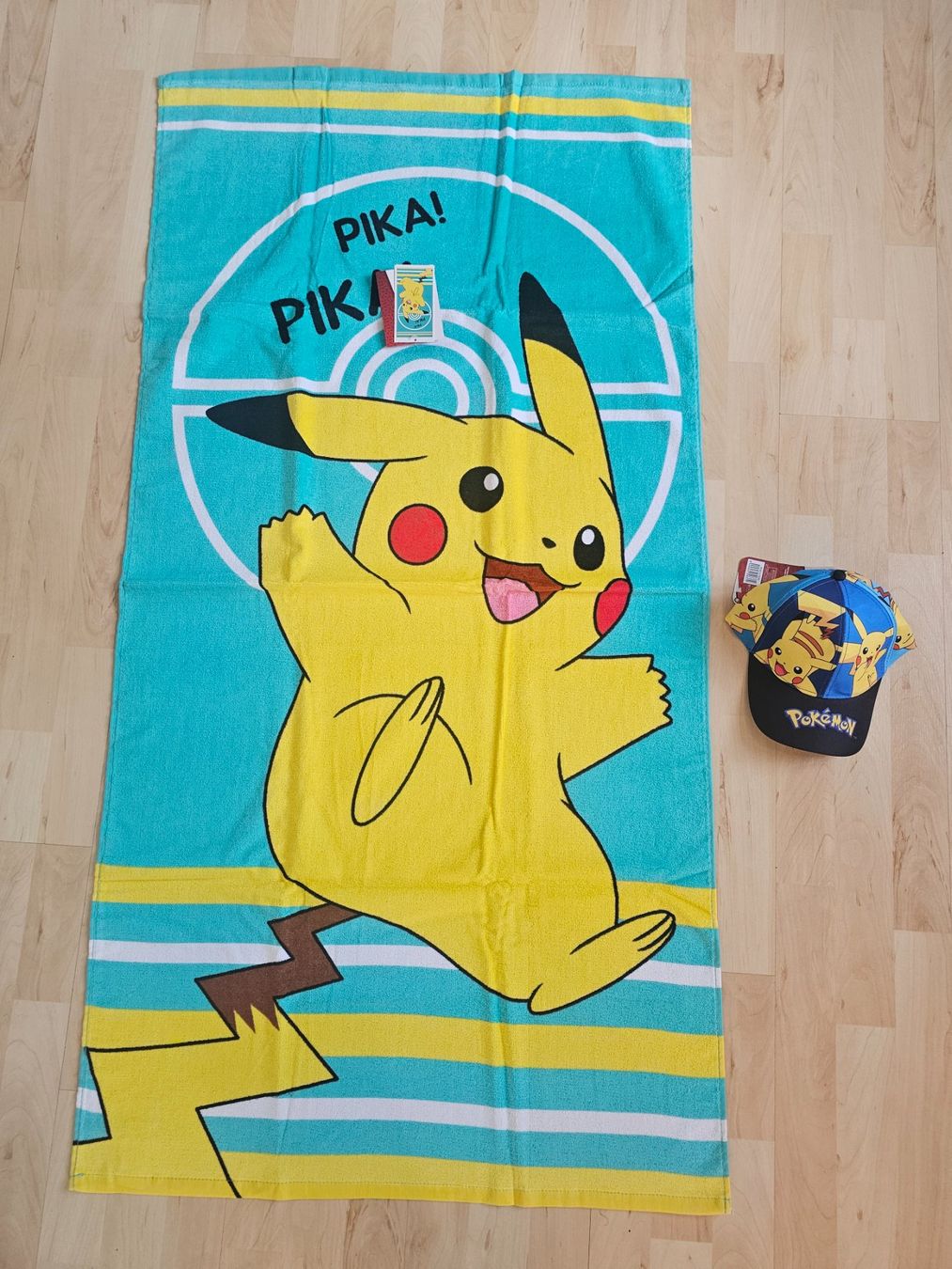 Teli da bagno: Strandtuch und Cap Pikachu – Nuovo (secondo la descrizione) da Balterswil venduto da Dikdik1992
