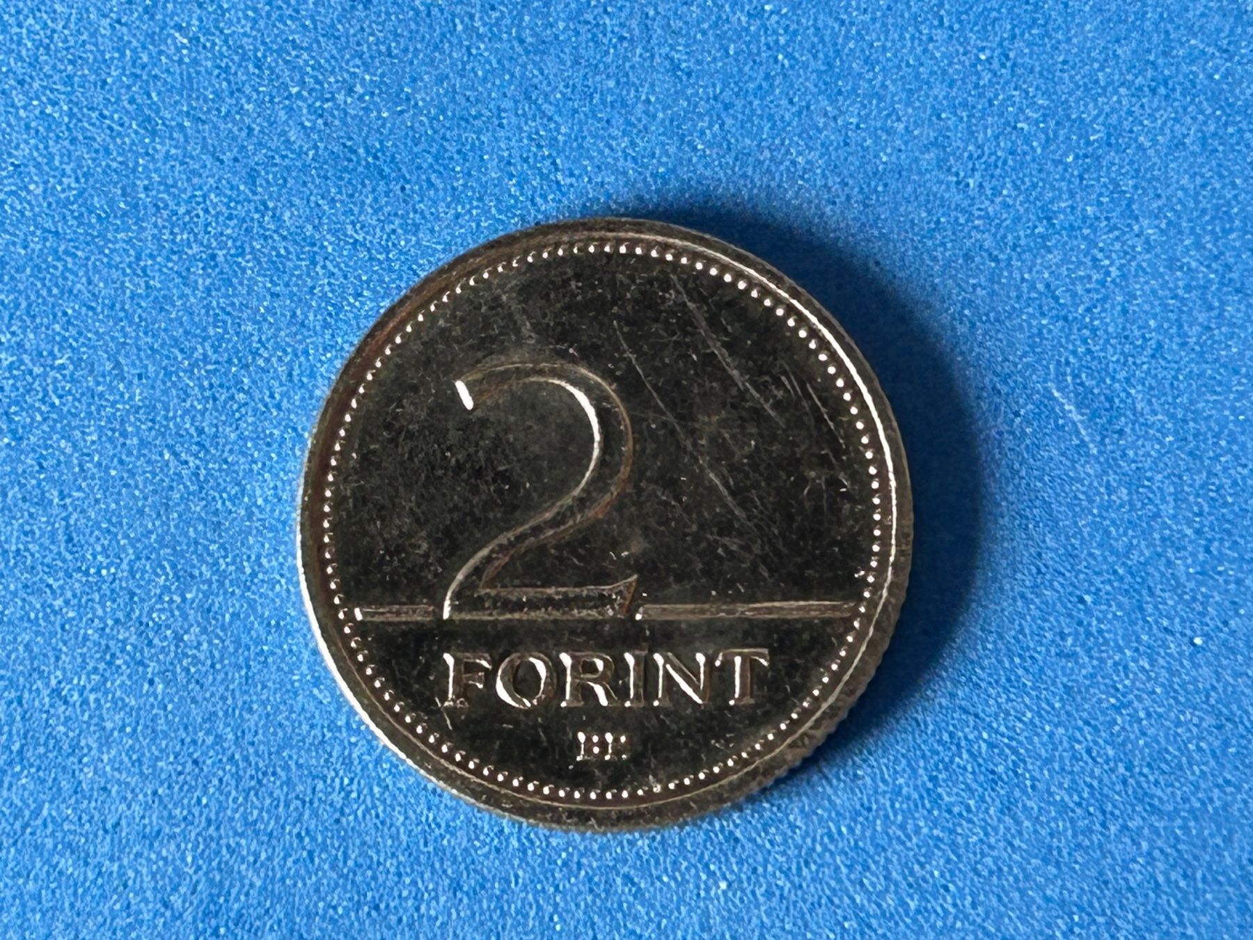 Alle Münzen: Hungary - 2 Forint 2004 – Gebraucht aus Corcelles NE von AJKader 4
