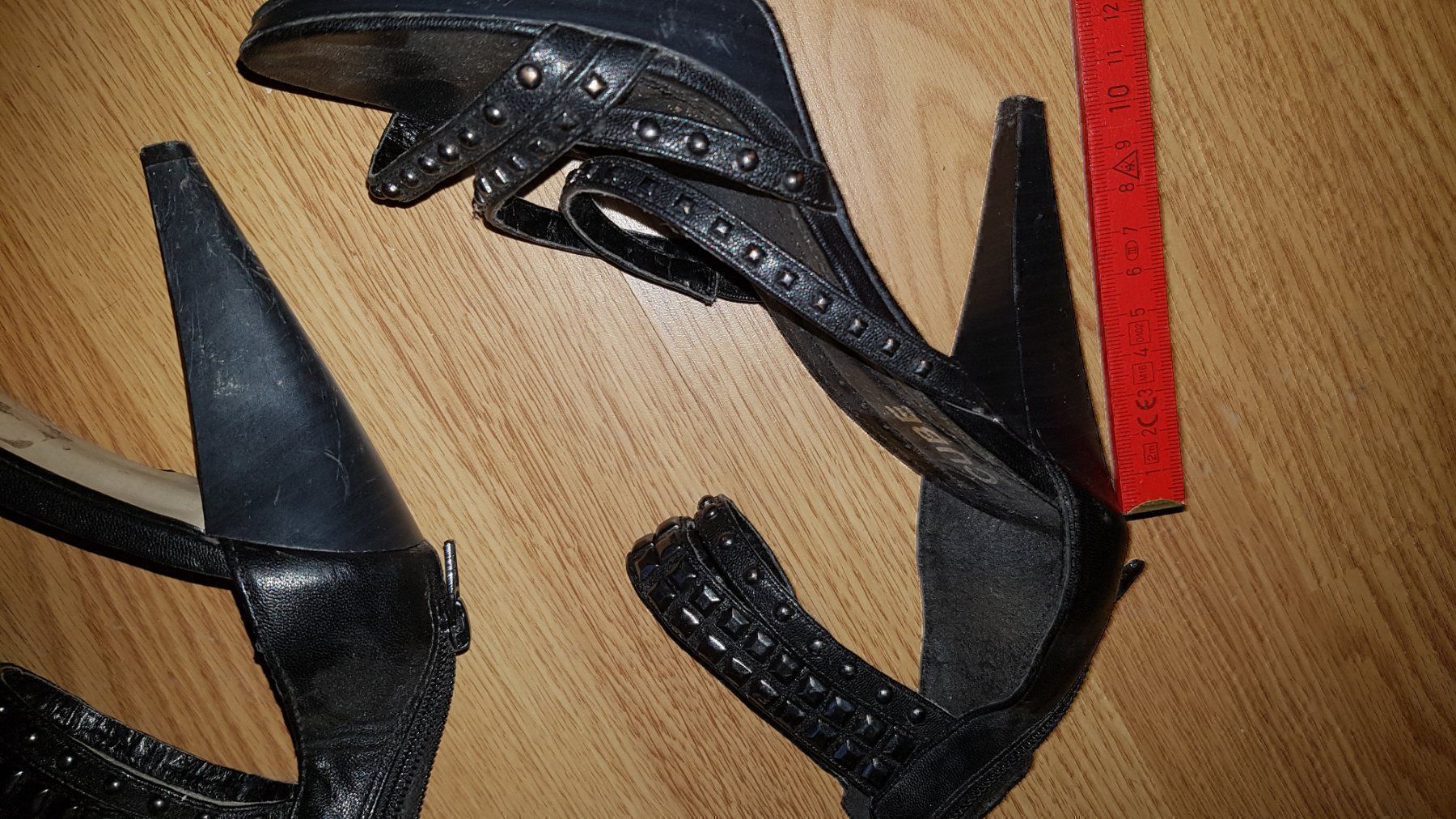 Chaussures femmes: High heels von cube gr 37 b12 – D'occasion à Schwarzenburg par Flamingo07 1